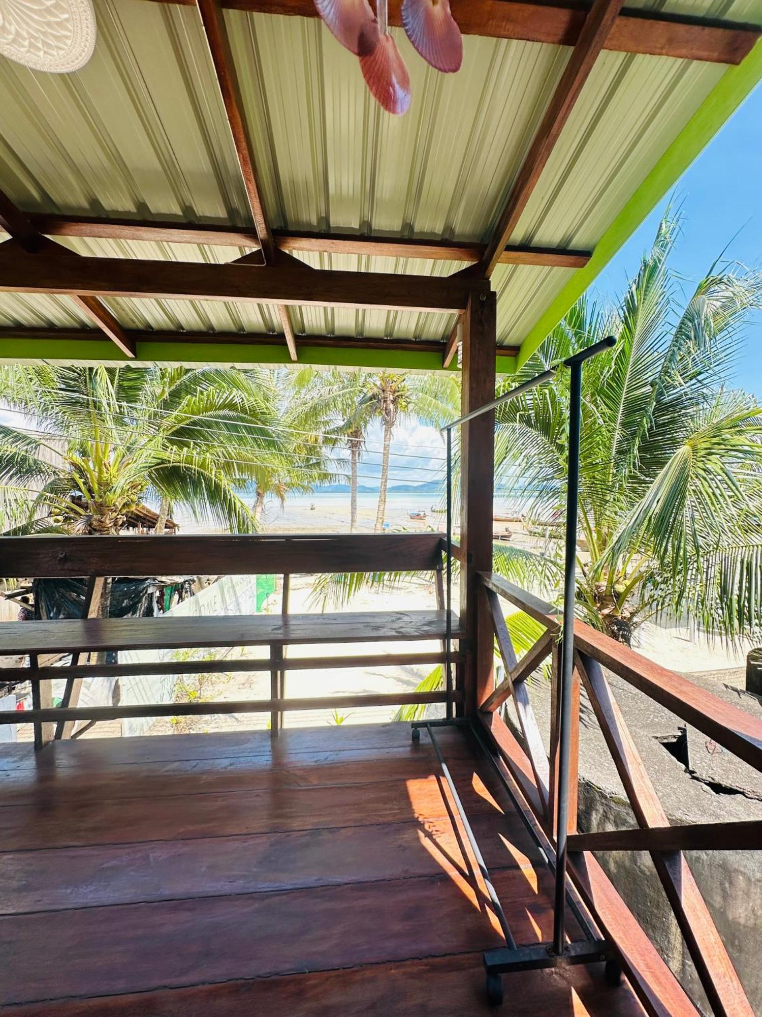 Hotel Koh Mook Rem Ley Trang Esterno foto