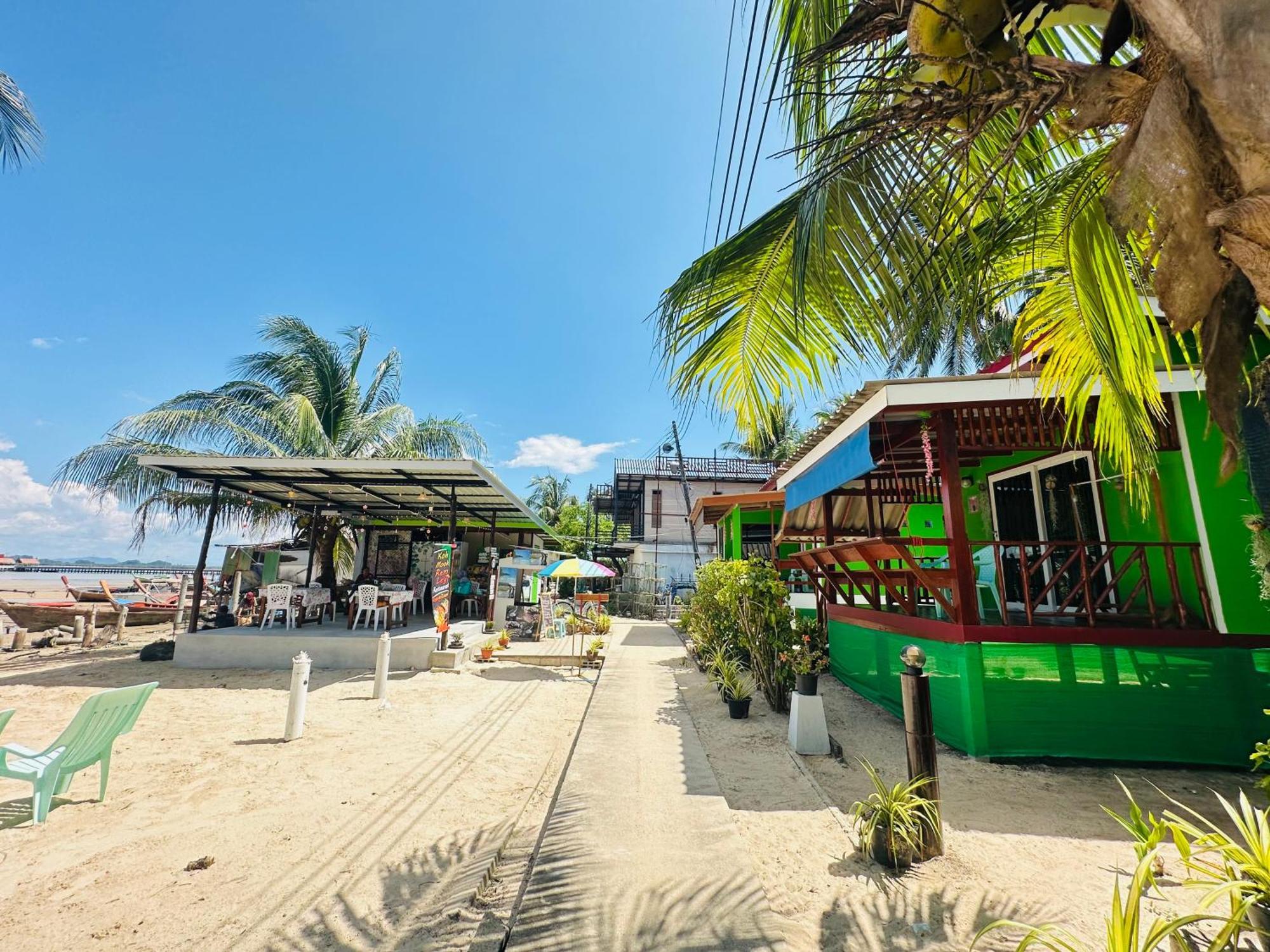 Hotel Koh Mook Rem Ley Trang Esterno foto