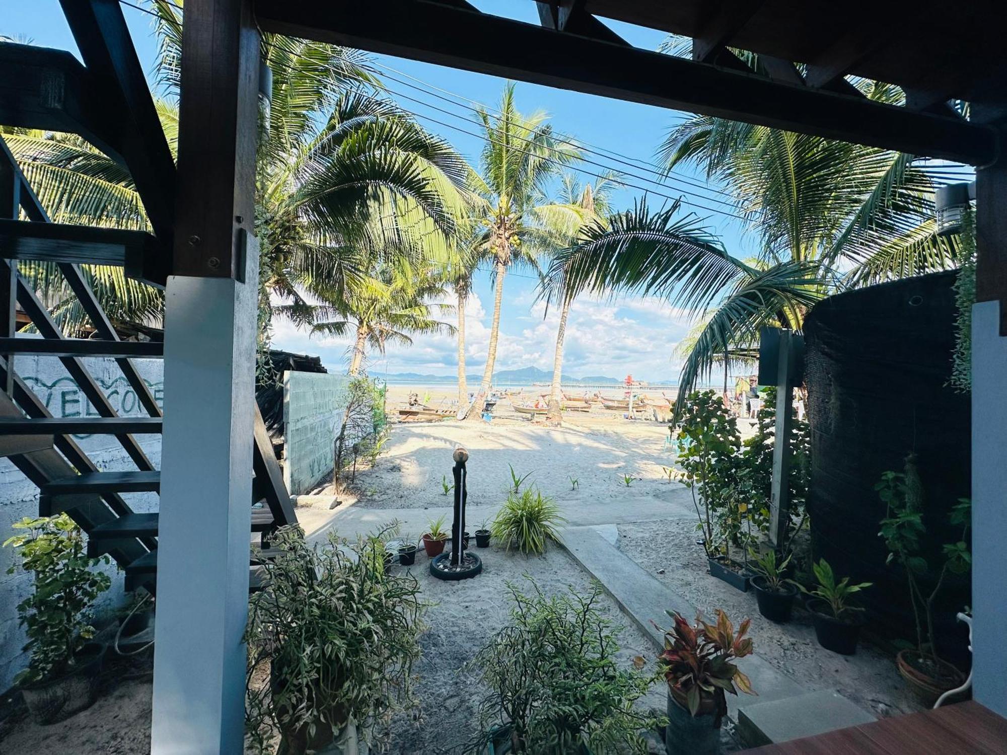 Hotel Koh Mook Rem Ley Trang Esterno foto